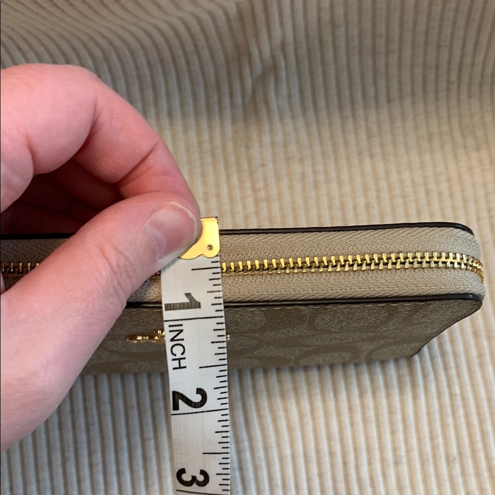 Coach Tan Signature Wallet - Picture 3 of 16
